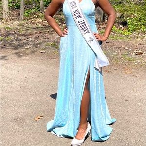 Bust 36-38in, Waist 30-32inch and High Hip 40-42inches